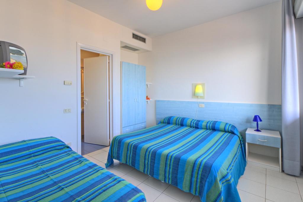 Bianchi Hotel & Residence Porto Recanati Szoba fotó